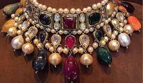 Precious Stones & Gemstone Jewelry