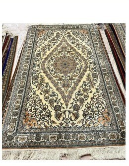 Kashmiri Hand Made Carpets 570 - 7