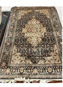 Kashmiri Hand Made Carpets 570 - 5