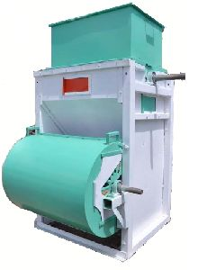 PEANUT SHELLING MACHINE TRACTOR OPERATED
