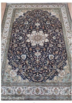 Kashmiri Hand Made Carpets 570 - 9